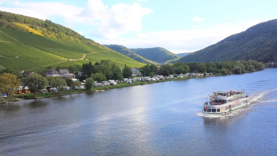 Kultur-Camping mit dem Wohnmobil. Moseltal